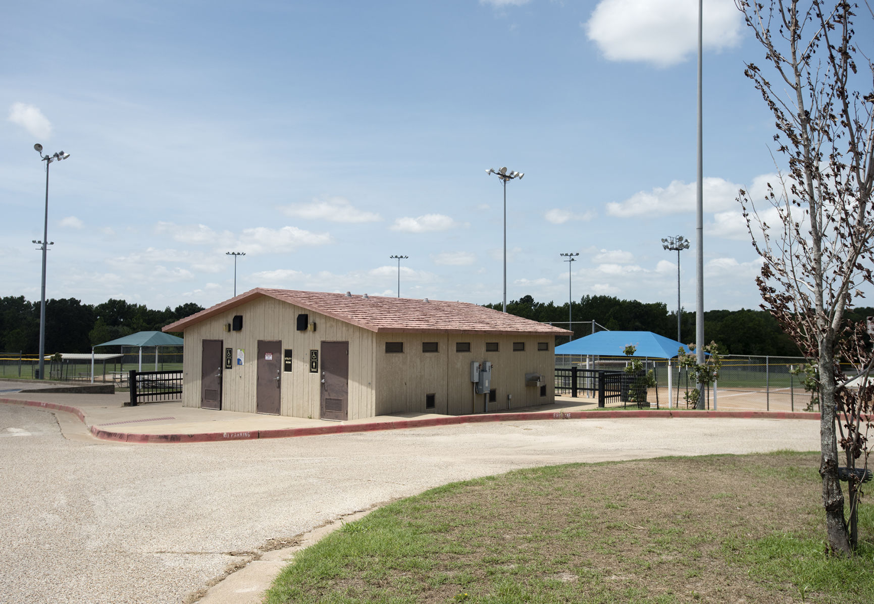 20180815_Lindsey_Park_02web.jpg